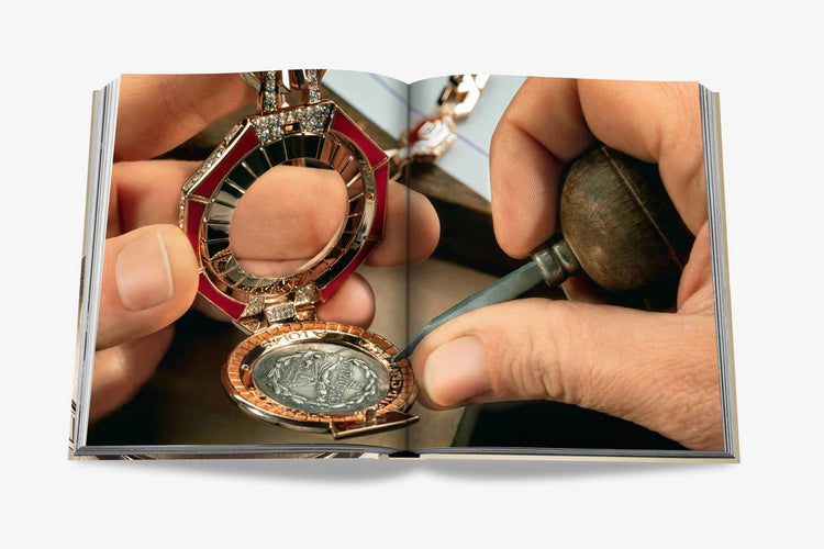 Bulgari: Beyond Time