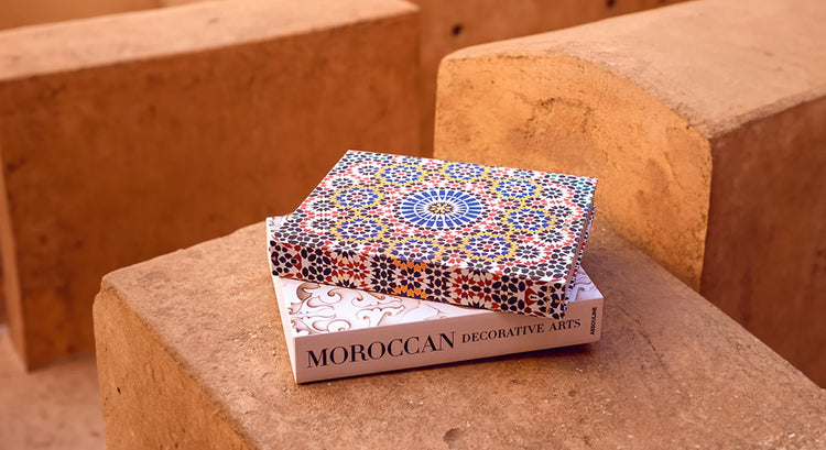 MOROCCAN DECORATIVE ARTS