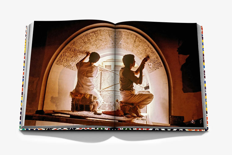 MOROCCAN DECORATIVE ARTS