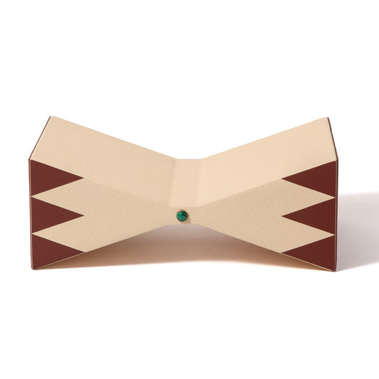 "Le Cirque" Papillon Bookstand