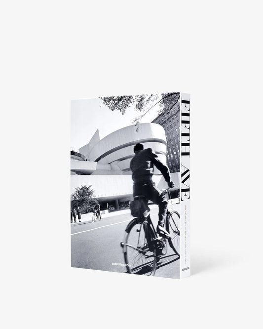 Fifth Avenue: 200 Years of Stories and Legends